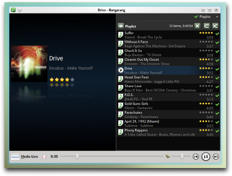 Bangarang è un semplice ma completo media player per Kde scritto in Qt4.