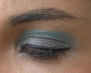 Il trucco di oggi: tempo grigio, trucco grigio ma bello :D