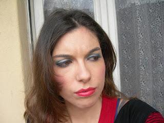 Il trucco di oggi: tempo grigio, trucco grigio ma bello :D