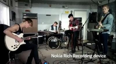 Nokia 808 PureView con sistema Nokia Rich Recording