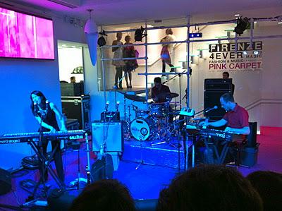 PINK CARPET PARTY - LUISAVIAROMA