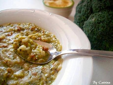 Minestra di riso,salsiccia e broccoli