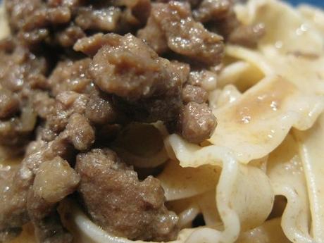 8 Marzo? Niente torta ma  Pasta ricciolina con il ragù al caffè