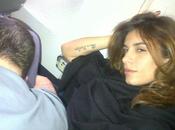 Oops Elisabetta Canalis! caduta stile!