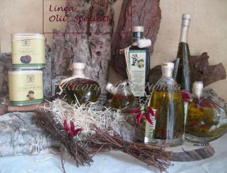 Olii speziati - Foto da www.iricordidellanonna.it i ricordi della nonna linea olii speziati