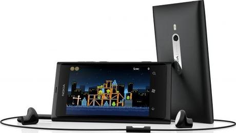 nokia lumia 800 black Nokia Lumia 800 a 369€ su ePRICE.it!