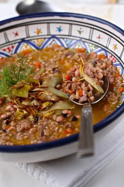 Una zuppa di farro pensando al coccio...