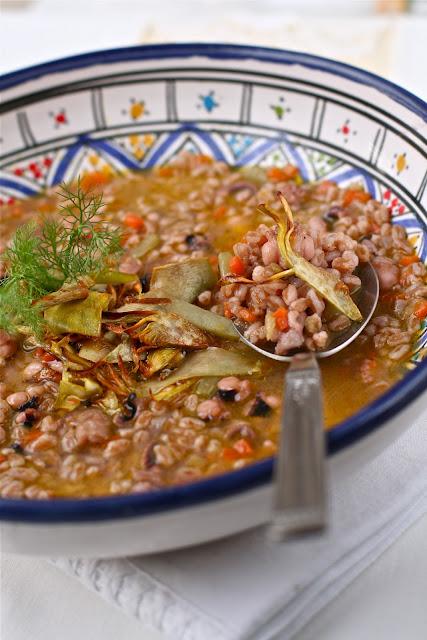 Una zuppa di farro pensando al coccio...