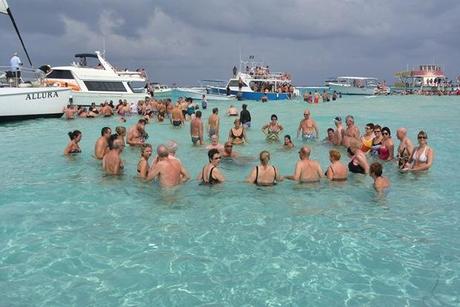 ‘Siamoappenatornati’, racconti fotografici di viaggio: i Caraibi magici di Costa Atlantica (IV). Grand Cayman.