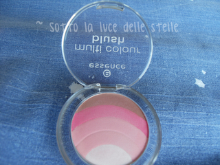 Review - Essence: Multi colour blush (20 Fashionista)