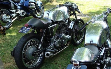 Cafe Racer Twin