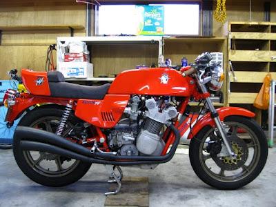 MV Agusta 750 by Oldstyle '70s