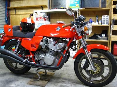 MV Agusta 750 by Oldstyle '70s