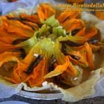 Tortino allo stracchino e fiori di zucca con semi di lino