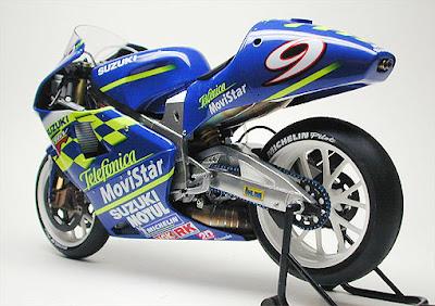 Suzuki RGV 500 Γ N.Aoki 2000 by Max Moto Modeling