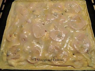 FOCACCIA AL FORMAGGIO FARCITA