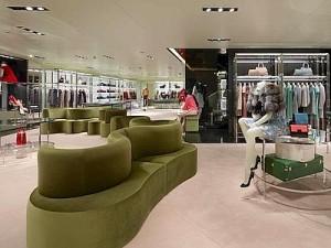 Cresce la moda Italiana nel mondo – Prada inaugura il suo nuovo monomarca a Mosca