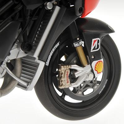 Ducati D16 V.Rossi Unveiling 2011 L.E. 6399 pcs by Minichamps