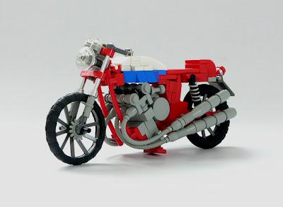 Photo #190 - MV Agusta 750 S Lego!