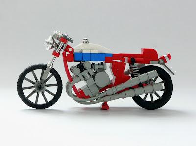 Photo #190 - MV Agusta 750 S Lego!