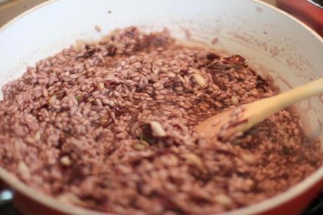 how my mom cooks Risotto from Vercelli (radicchio version)