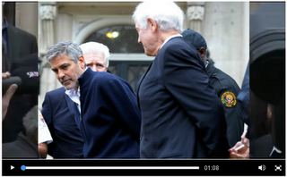 George Clooney arrestato durante una protesta contro le violenze in Sudan. Il video