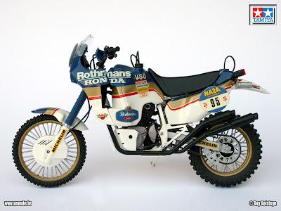 Honda NXR 750 Paris-Dakar C.Neveu 1986 by Sennake (Tamiya)