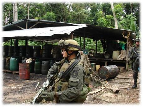 Colombia: agguato delle Farc a una pattuglia di soldati in una zona petrolifera ai confini con il Venezuela. Dieci militari e un ufficiale uccisi