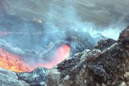 etna.eruzione1 Etna, tornato in attività! 7 km di fumo | VIDEO