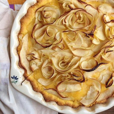 Crostata di mele, lemon curd e polenta