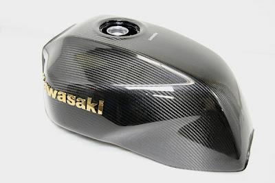 Carbon Dry Protec Tank for Kawasaki ZRX 1200 by Carbon Dry Japan