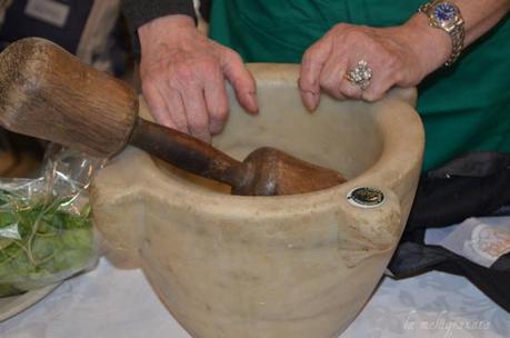 Campionati mondiali di pesto alla genovese.