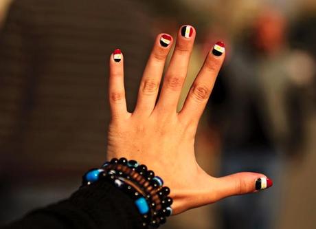 Crazy Crazy Nail ART!