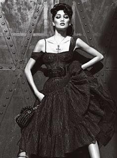 Huang Xiao Meng in Dolce & Gabbana su Numéro China