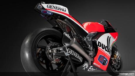 Ducati Desmo16 GP12 : svelata la desmosignora rossa!
