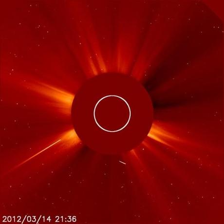 Il Sole distrugge un’altra cometa