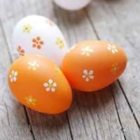 decorare-la-tavola-di-pasqua_uova-decorate-a-mano_2