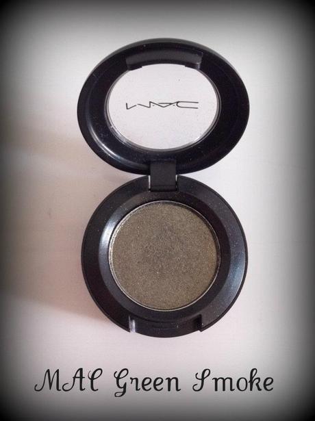 MAC : Green Smoke Eyeshadow Review