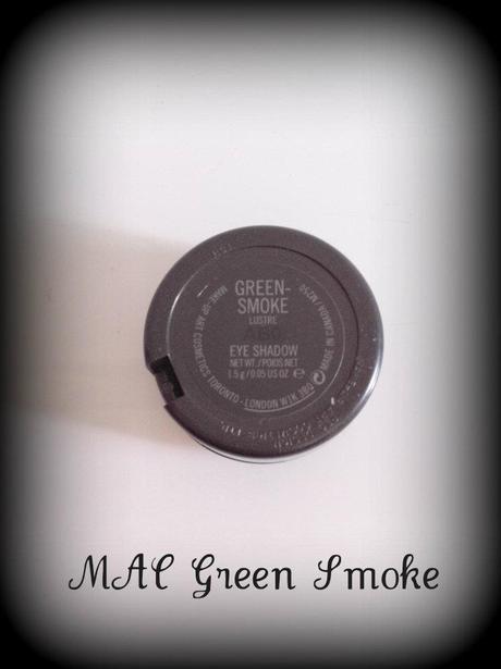 MAC : Green Smoke Eyeshadow Review