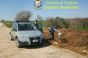 Gravina di Puglia: Guardia di Finanza scopre sversamento illegale di rifiuti