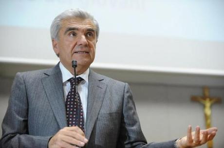 Balduzzi: Non più rinviabile la riforma  per gli Ordini delle professioni sanitarie