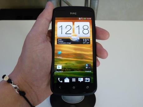 309980 393227104023622 120870567925945 1555576 2051229356 n HTC One S: Anteprima di YourLifeUpdated