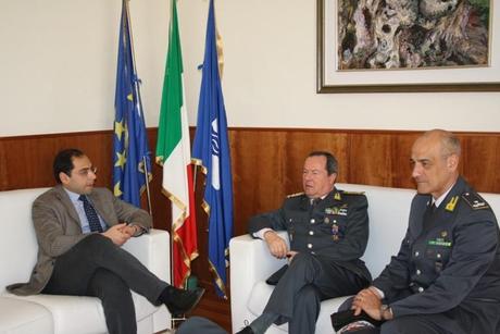 Lacorazza riceve il nuovo comandante della Guardia di Finanza