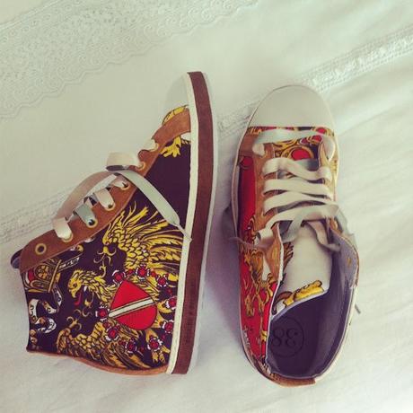 Soisire Soiebleu Foulard Sneakers