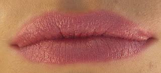 Review & Swatches NYX Round Lipstick