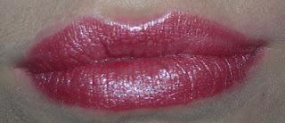 Review & Swatches NYX Round Lipstick