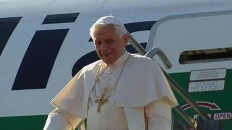 Papa Benedetto XVI è arrivato in Messico