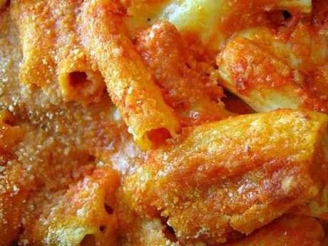 rigatoni gratinati con mandorle