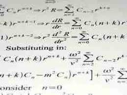 Modello matematico Effetti dei regolamenti UEFA Financial Fair Play sull’equilibrio competitivo di lungo termine 