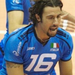 Muore nel corso di una partita l’ex azzurro di pallavolo Bovolenta